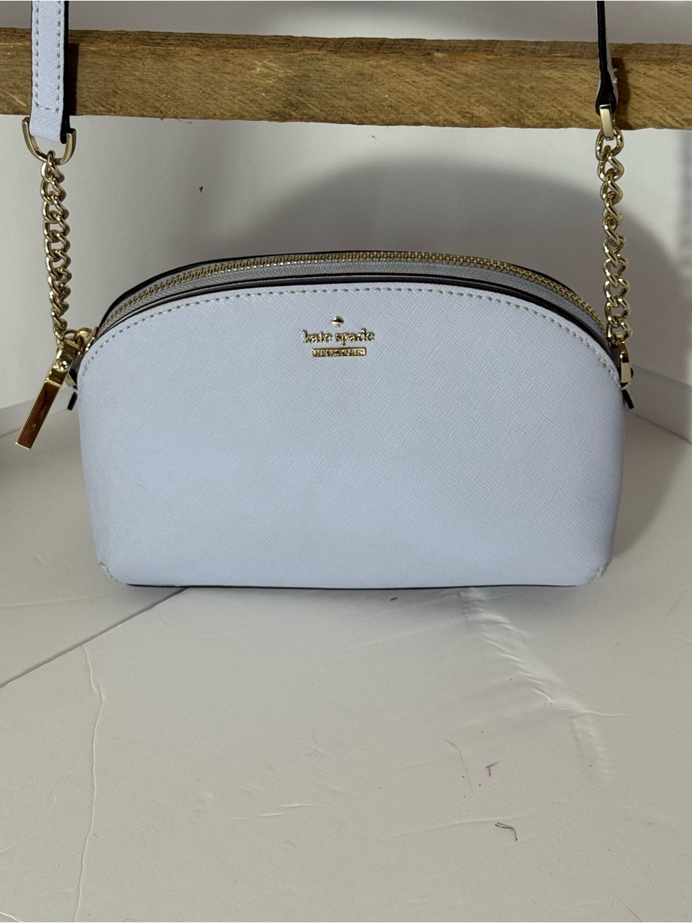 kate spade Light Lilac Dome Crossbody with Gold Tone hardware.EUC LIKE NEW